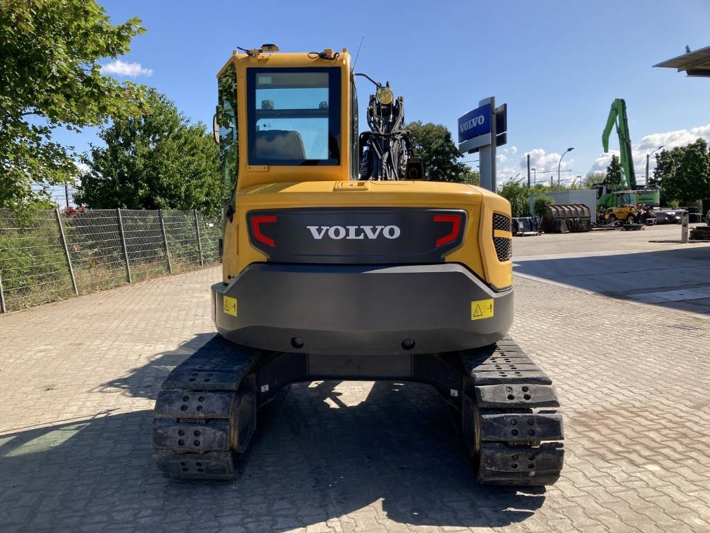 volvo-ecr-88-d,94f0435d.jpg
