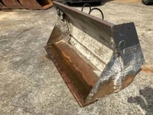 Volvo Klappschaufel 0,8 cbm 1800 mm oZ m. U-Messer