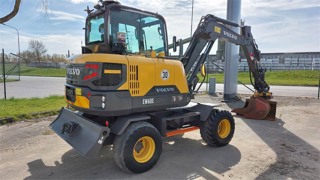 volvo-ew60e-312f,ew60e_310899-ew60e310899(2).jpg