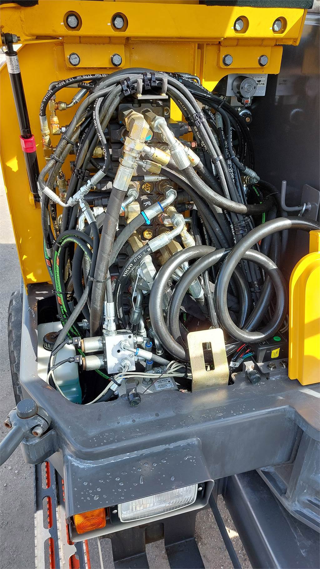 volvo-ew60e-6e99,ew60e_310899-ew60e310899(8).jpg