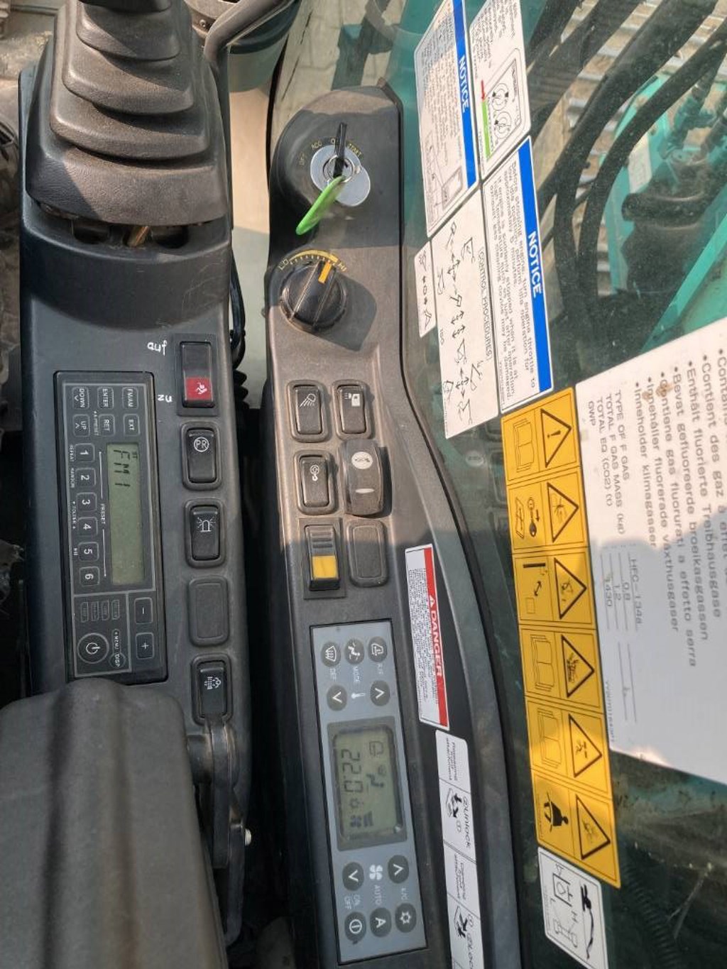 kobelco-sk-140-srlc-5,5541ea49.jpg