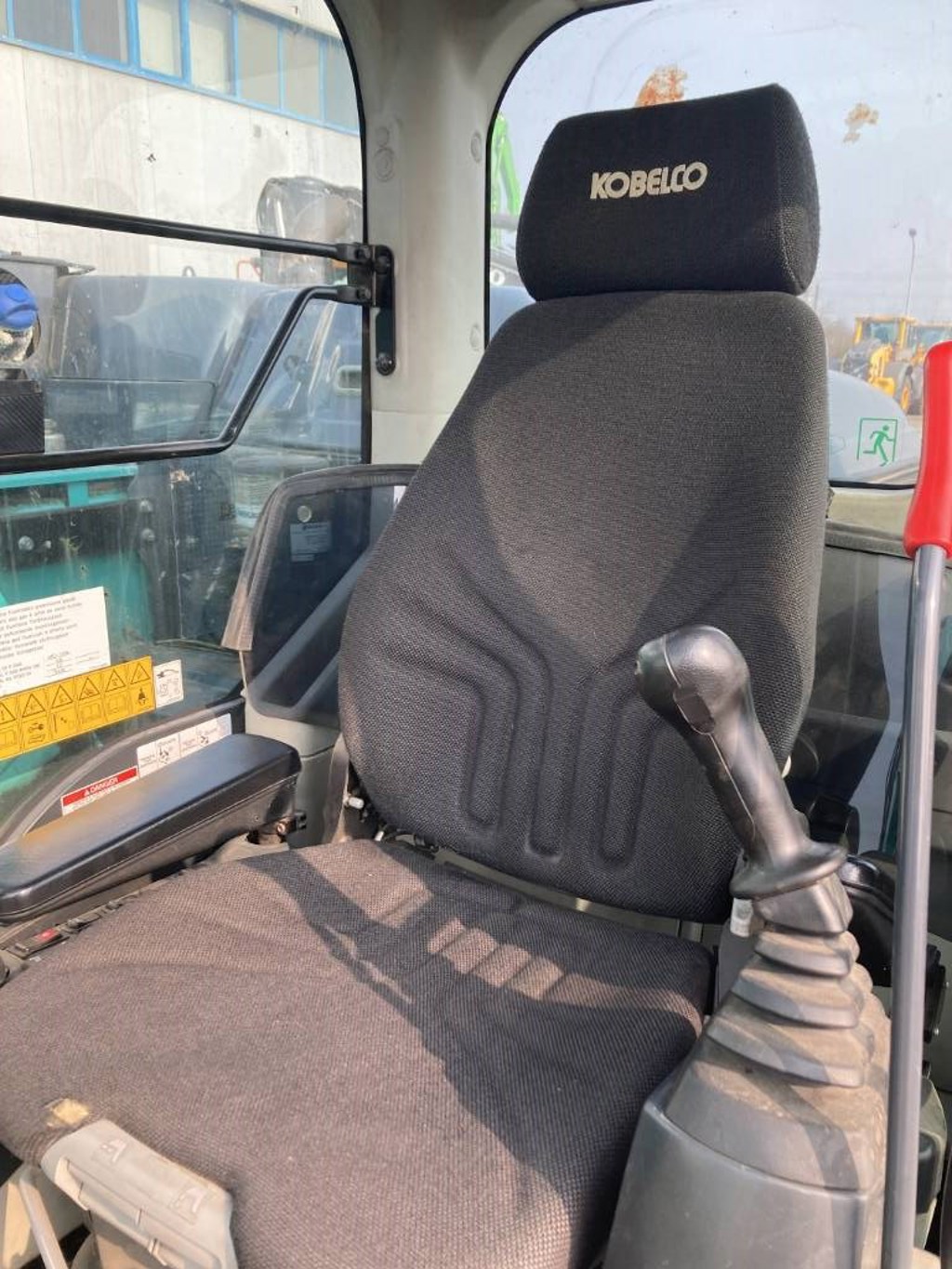 kobelco-sk-140-srlc-5,575c7bfd.jpg