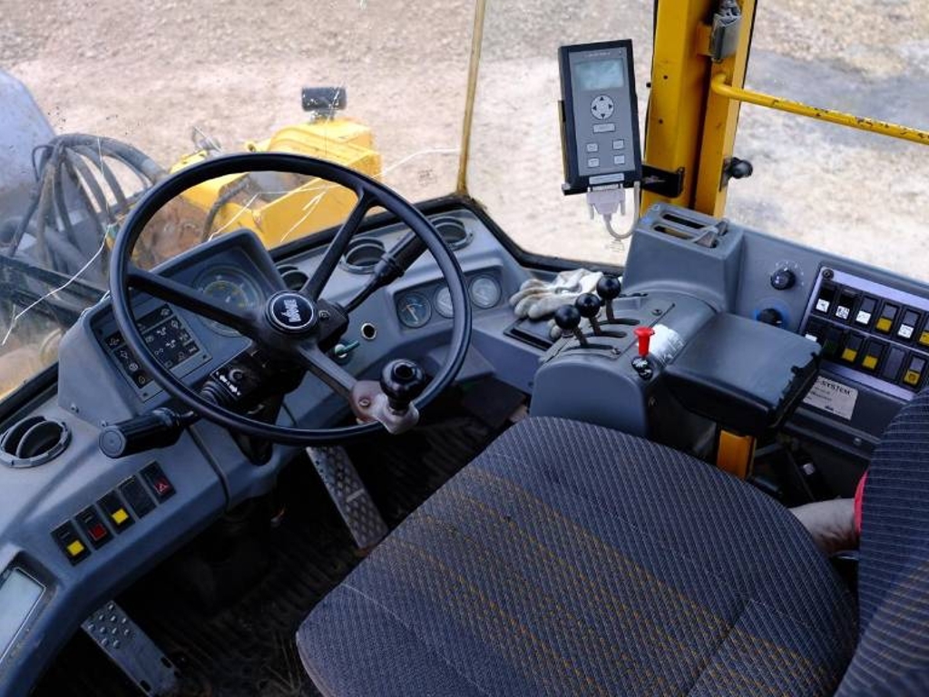 volvo-l-150,d22f93db.jpg