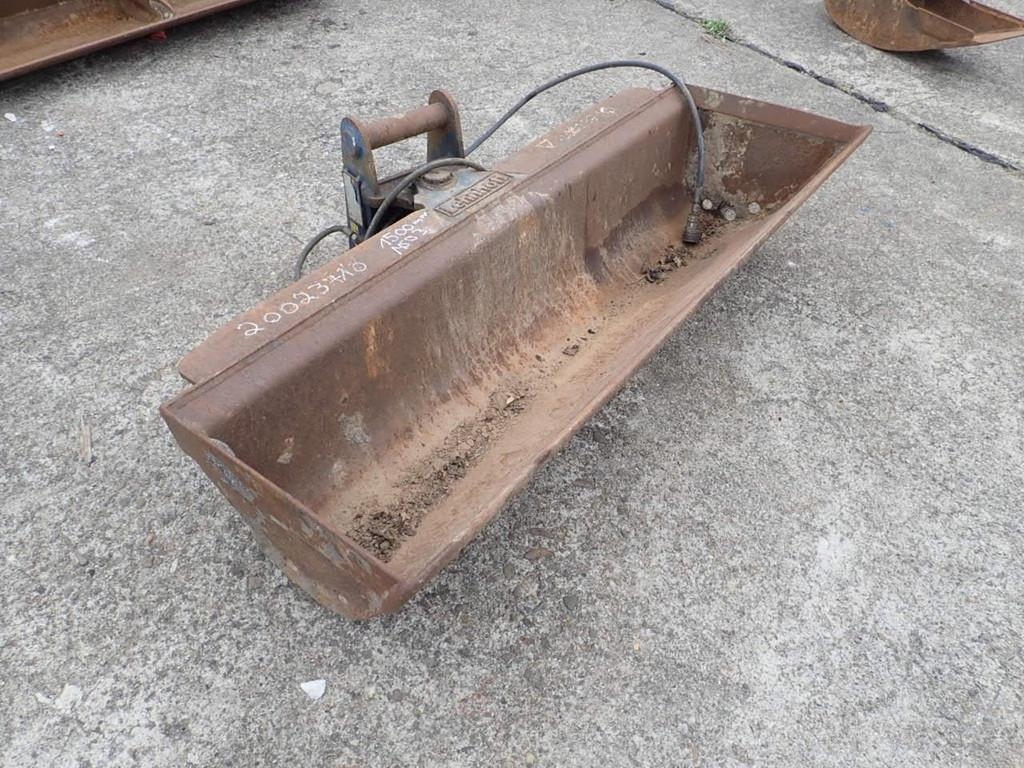 volvo-grabenloffel-hydr-1-50,5df87b3b-1.jpg