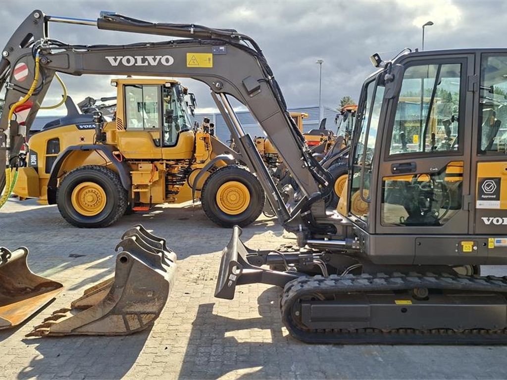 volvo-ec60e,ec60e_314691a-1115.jpg