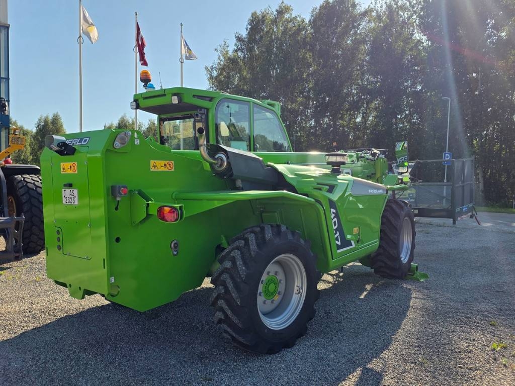 merlo-p-40-17,ee427301.jpg