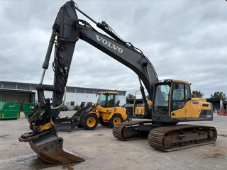 Volvo EC220DL