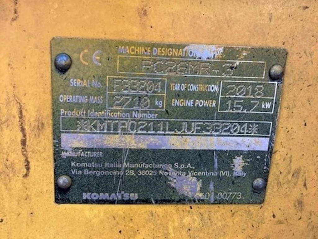 komatsu-pc-26mr-3,0a353880-9.jpg