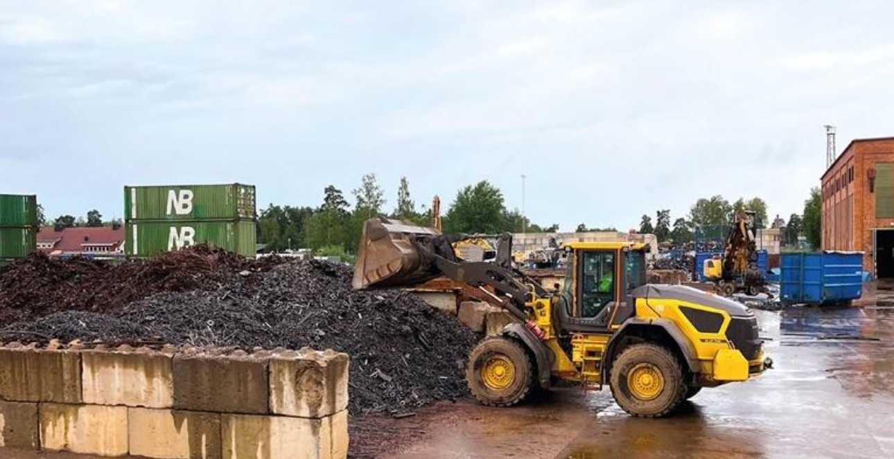 Volvo L90 Electric - elektrisk lastmaskin hos Stena Recycling