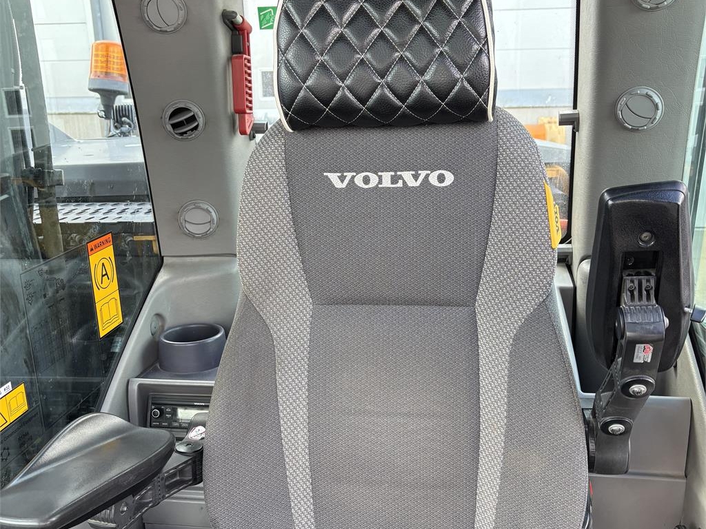 volvo,ewr150e_320329-ewr150e320329(18).jpg