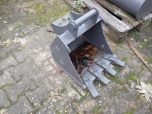 Volvo Tieflöffel m.Z. 400 mm