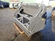 Reschke Schaufel 2200mm, 1,6m³ mit Niederhalter