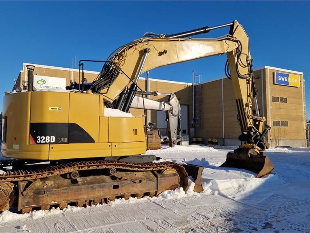 cat-32,328dlcr_swf00286-20250218_111549.jpg