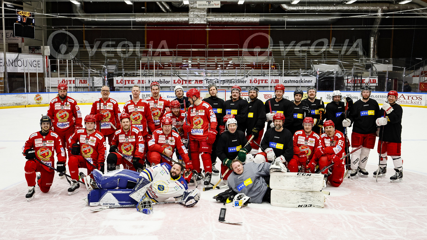 Swecon mötte Löjte i ishockey