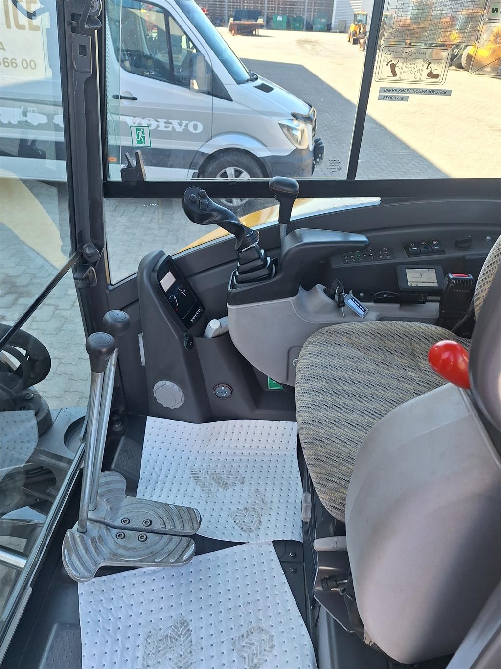 volvo-ecr3,ecr35d_35161a-ecr35d35161(8).jpg
