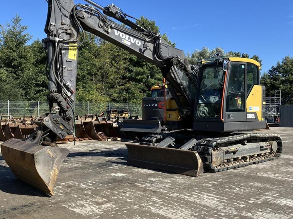volvo-ecr-145-el,4964c1cb-12.jpg