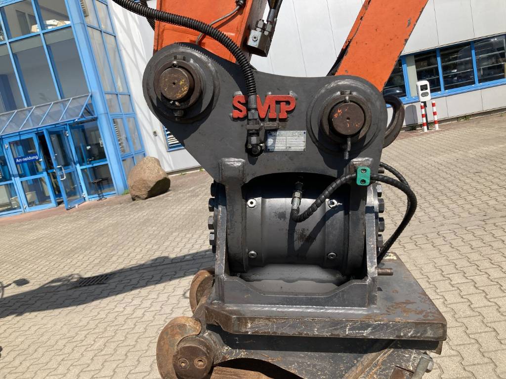 hitachi-zx-170-w-6,cccbc288.jpg