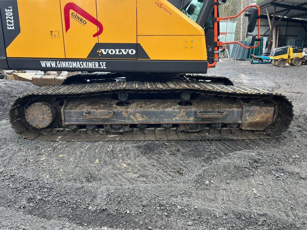 volvo-ec-220-e,366687ed.jpg