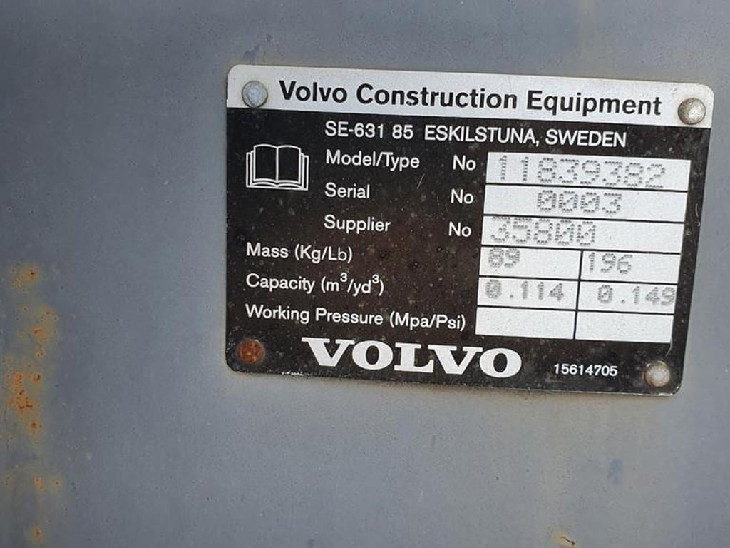 volvo-tiefloffel-600mm-mit-z,c39a3aea-3.jpg