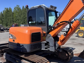 Doosan DX85R