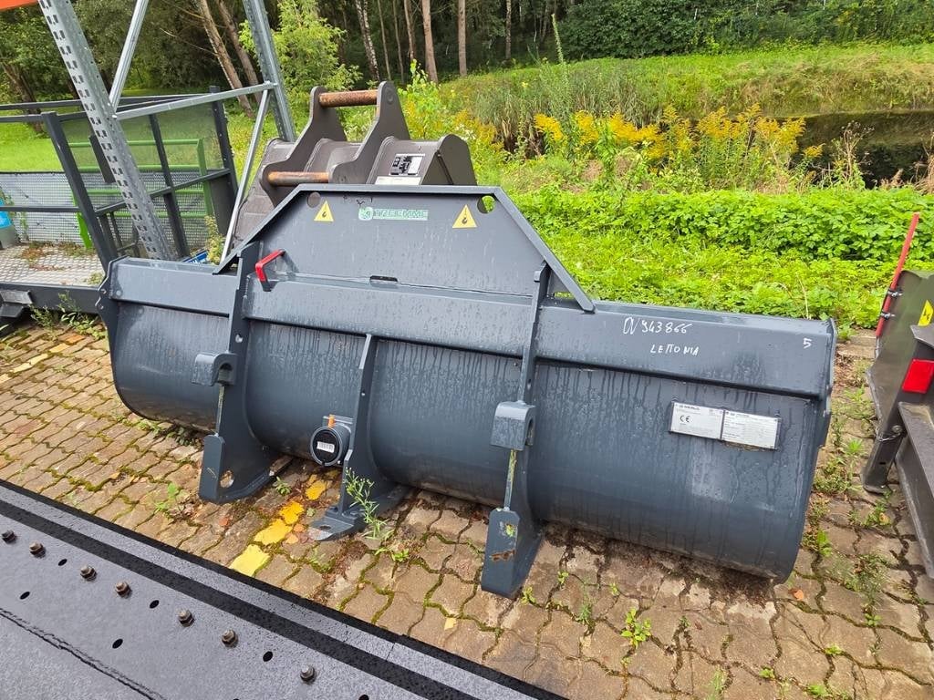 merlo-p40-17cs-top,c8b1402c.jpg