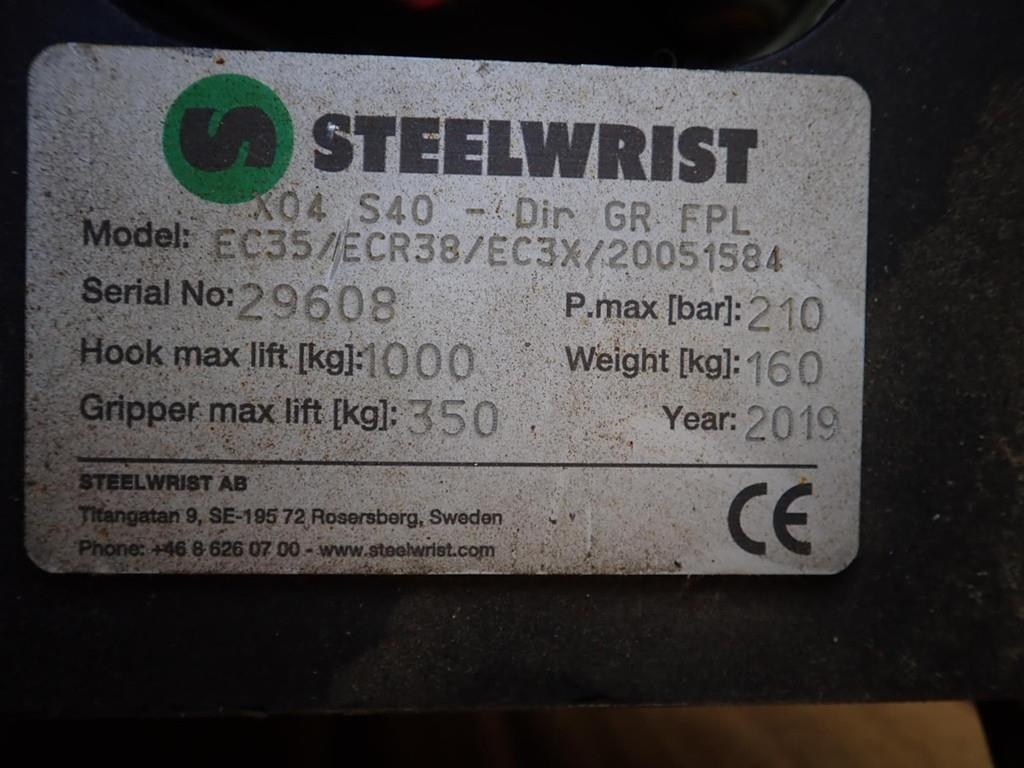 steelwrist-tiltrotator-x04-m,5a9a92a5-2.jpg