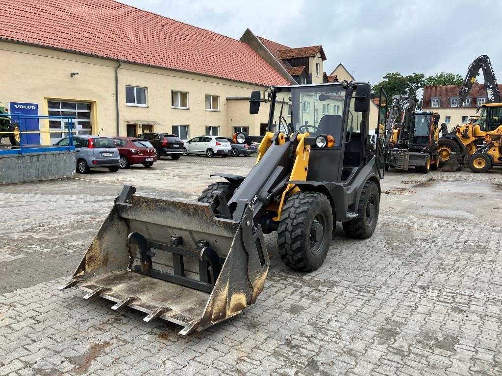 mecalac-ax-700,ed8cb3a7.jpg