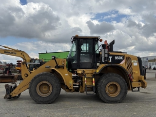 CAT 950K
