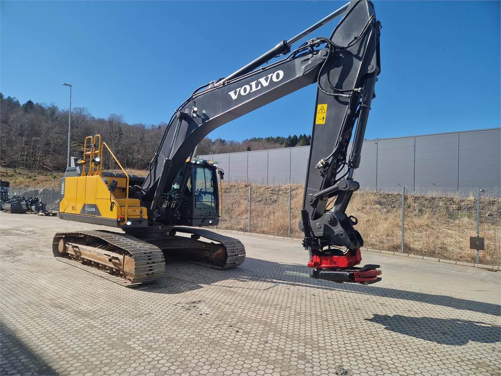 volvo-ec250el-0f56,ec250el_320200a-7.jpg