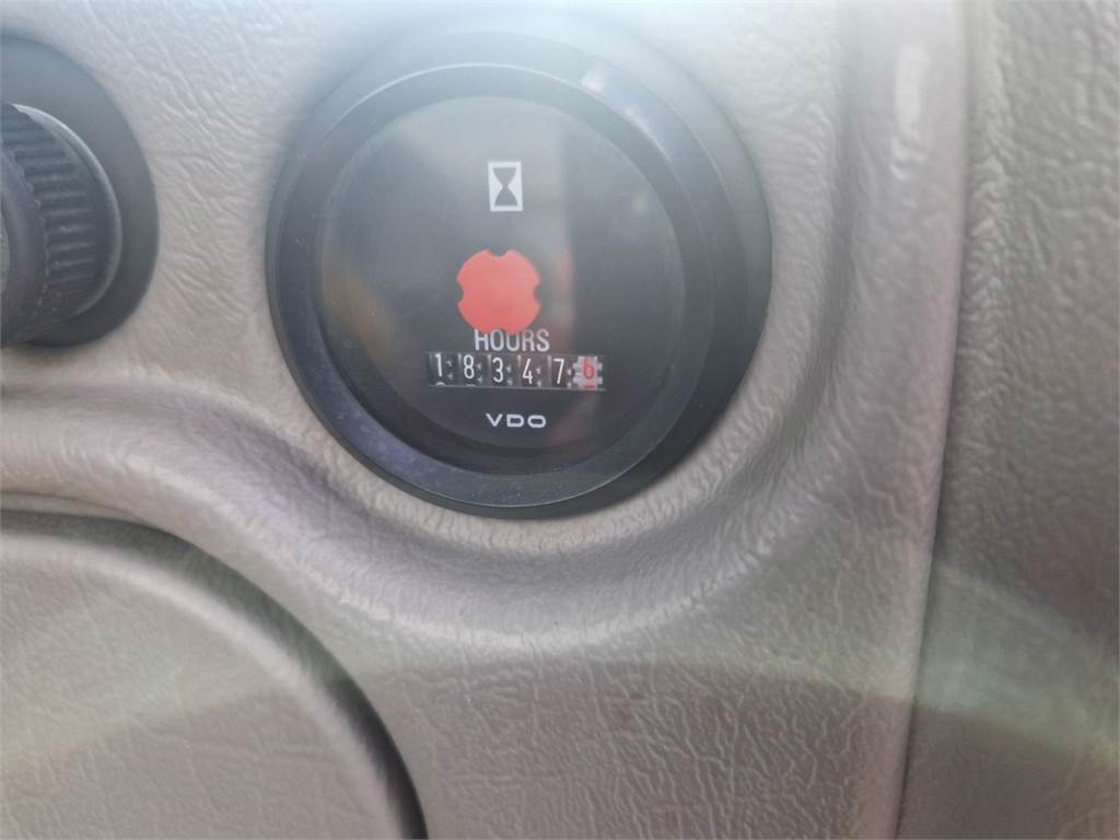 volvo-l250g,l250g-ud_3254-1000022178.jpg