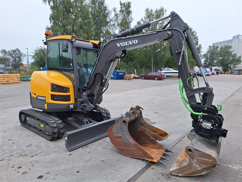 volvo-ecr,ecr35d_34118a-20250909_110056.jpg