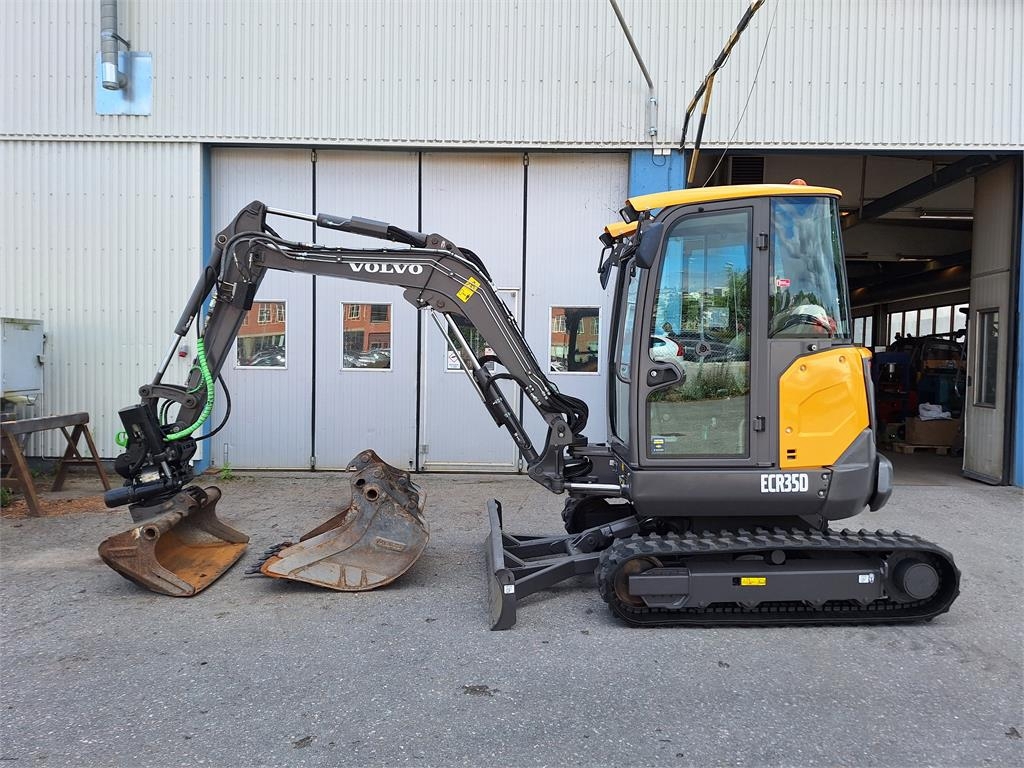 volvo-ecr,ecr35d_34111a-20250825_143901.jpg