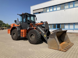 Hitachi ZW 180-7