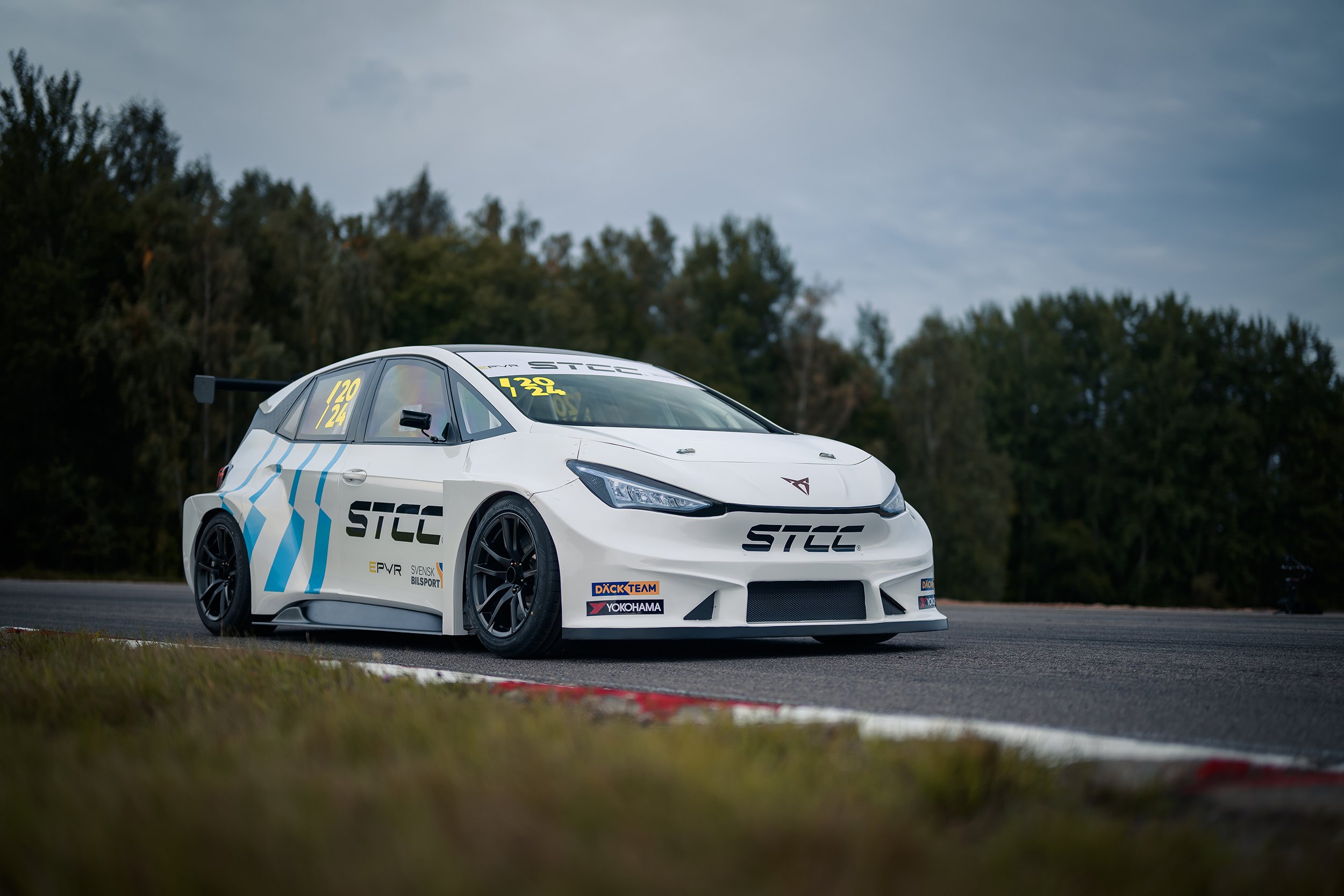 STCC 2024 - Cupra Born