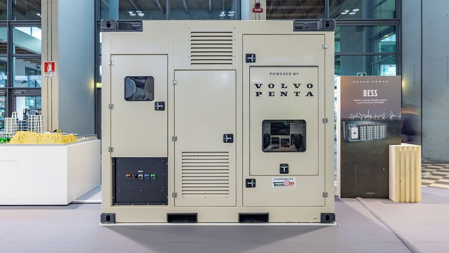 BESS - Battery Energy Storage System hos TecnoGen - Volvo Penta